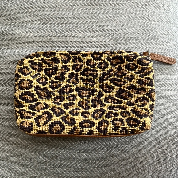 Stubbs & Wootton Accessories - Stubbs and Wooton leopard needlepoint pocket